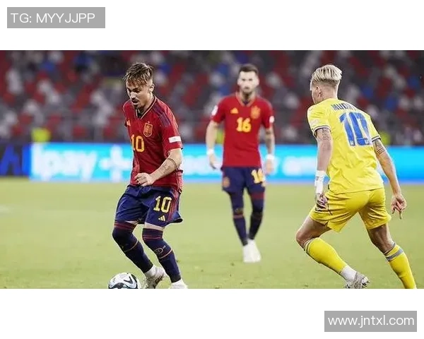 英格兰与美国足球对决分析战术特点与球员表现探讨